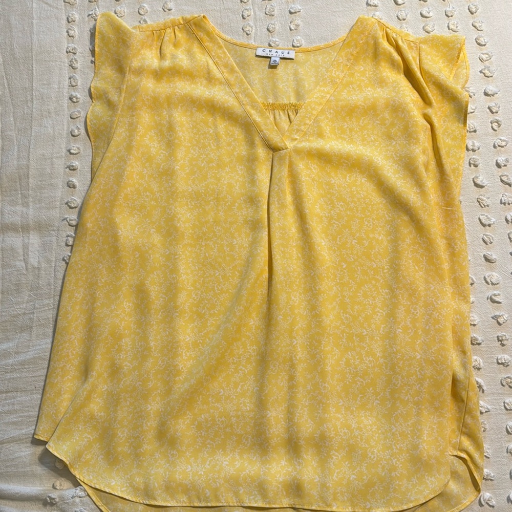 Caslon Yellow V-Neck Flutter Sleeve Blouse
